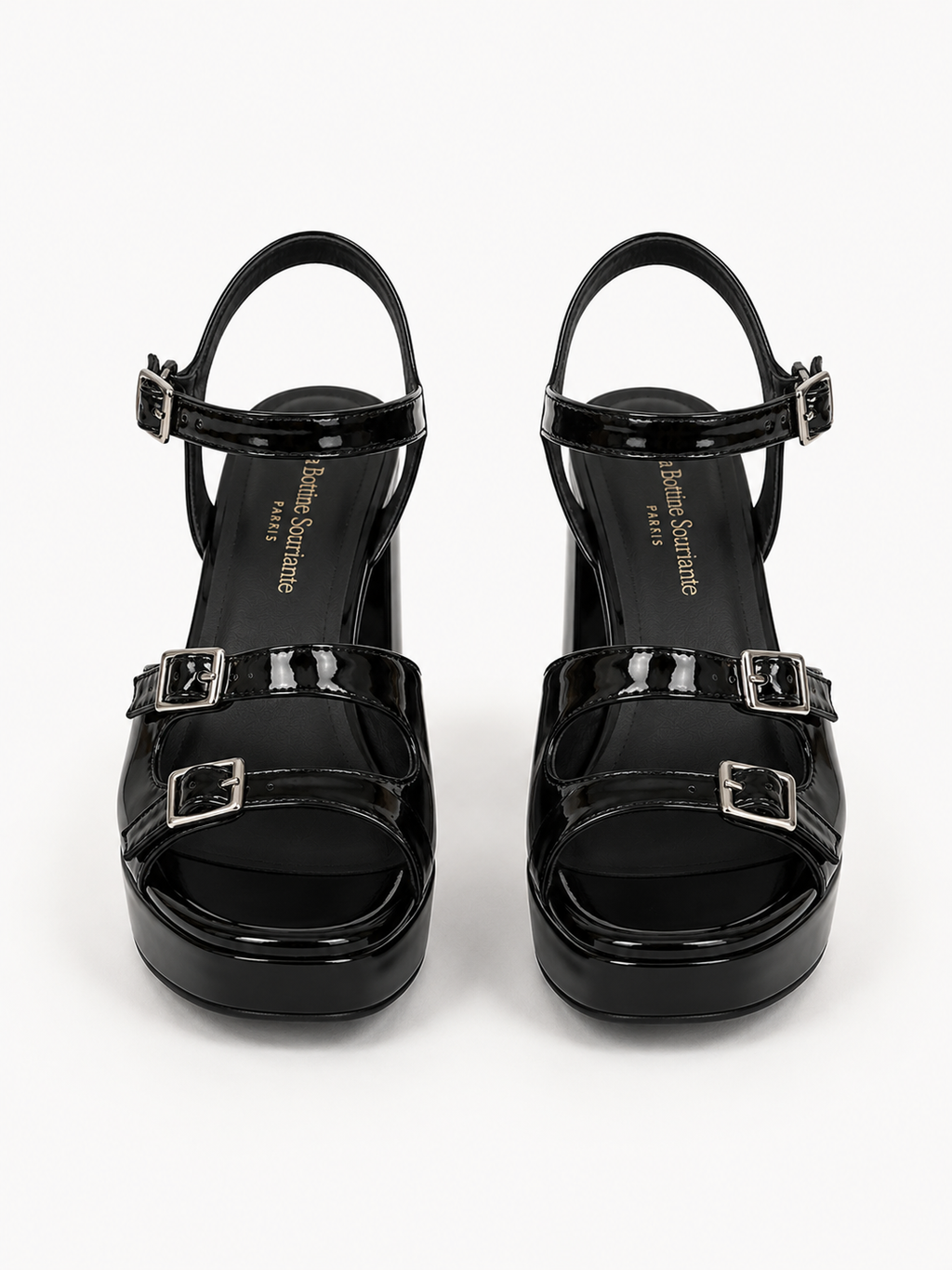 Sandale à Talon Haut Vernie Noire – Élégance Glamour